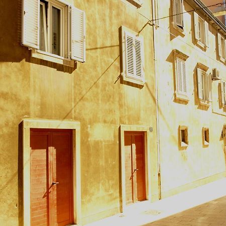 Zadar Center Apartments ภายนอก รูปภาพ